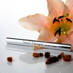 Nail Drops white lily penna